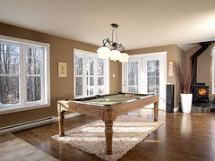 La Condo Colonial Pool Table